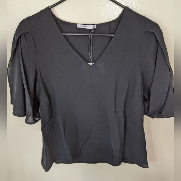COOPER ST WILD AT HEART Black V-Neck Relaxed Fit Top USA Size 4 - Picture 9 of 12